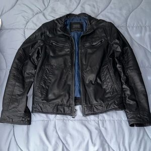 Guess Men’s leather jacket, has left chest inside pocket